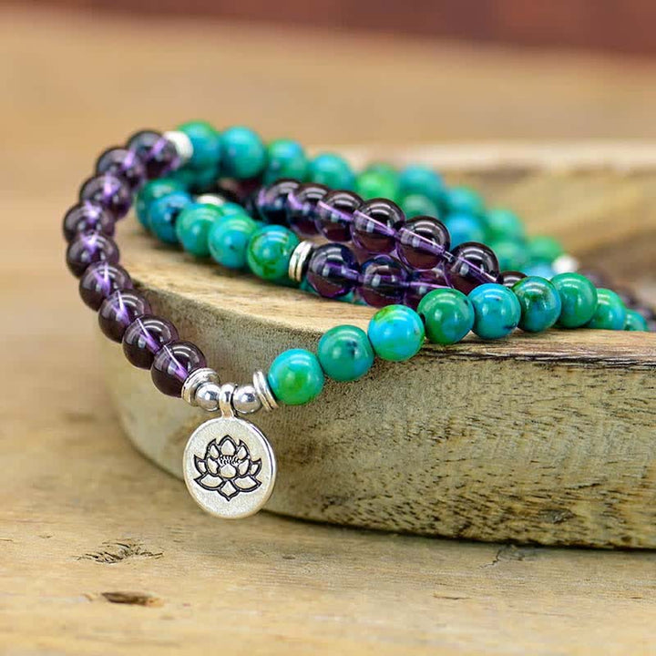Bracelet à breloques Lotus spirituel en Buddha Stones Améthyste Aventurine verte