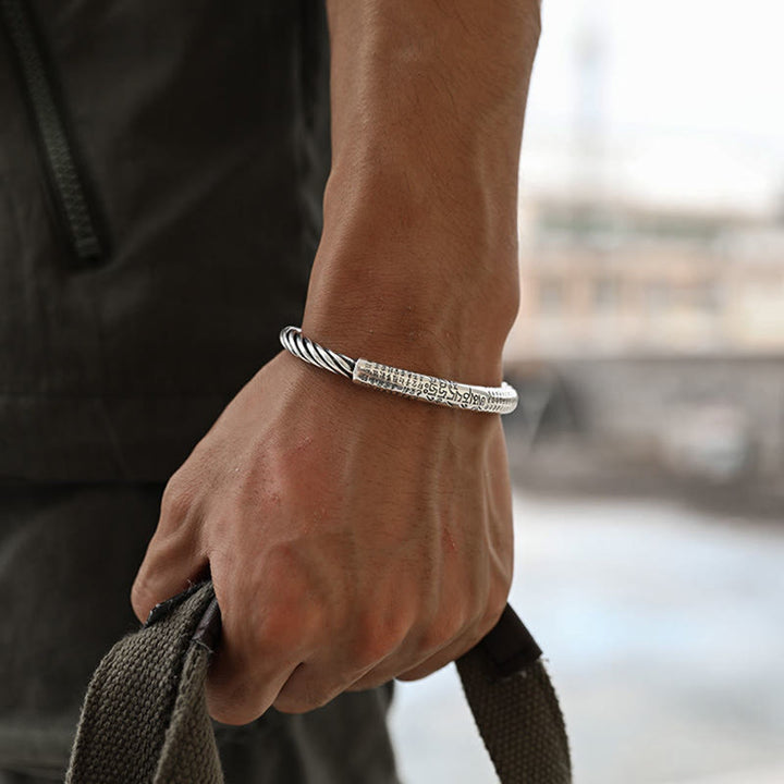 Bracelet manchette tibétain en Buddha Stones Om Mani Padme Hum Sutra du cœur Pureté