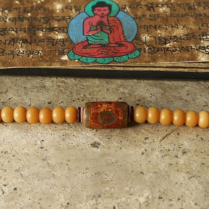 Bracelet de richesse Bagua Vajra en 108 perles de Mala en Buddha Stones du Tibet