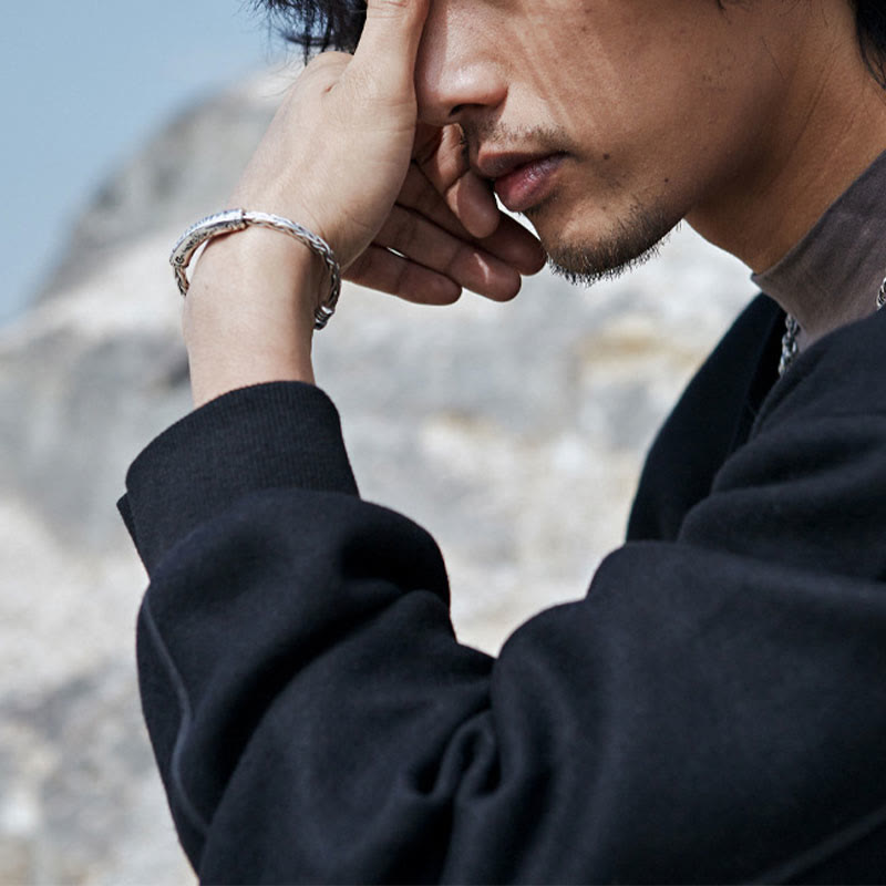 Bracelet manchette gravé Buddha Stones Tibet Om Mani Padme Hum