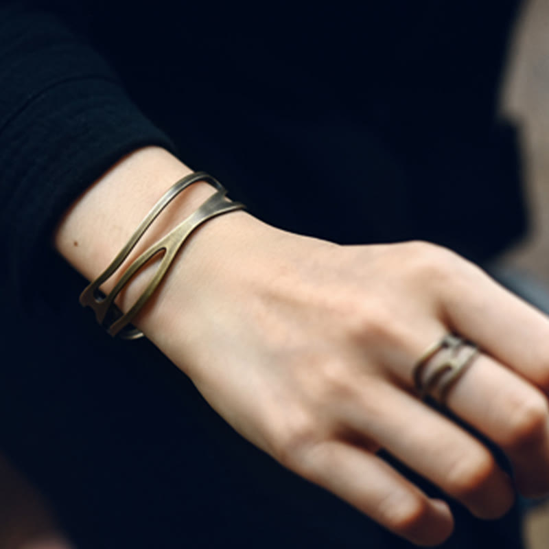 Bracelet manchette ajustable en cuivre et laiton courbé vintage Buddha Stones