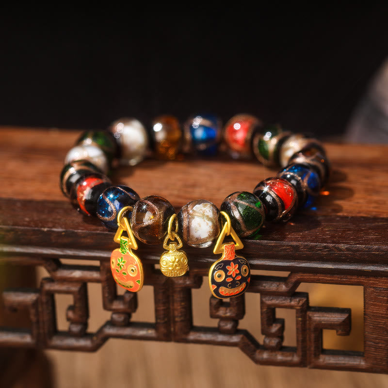 Bracelet porte-bonheur en perles de verre Liuli avec breloque de la famille des bêtes avaleuses en or et Buddha Stones