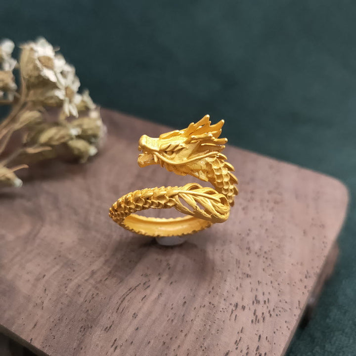 Bague de force et de succès en Buddha Stones avec dragon doré