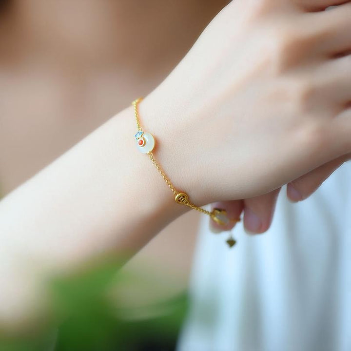 Bracelet porte-bonheur en cuivre et jade blanc avec boucle de paix et Buddha Stones