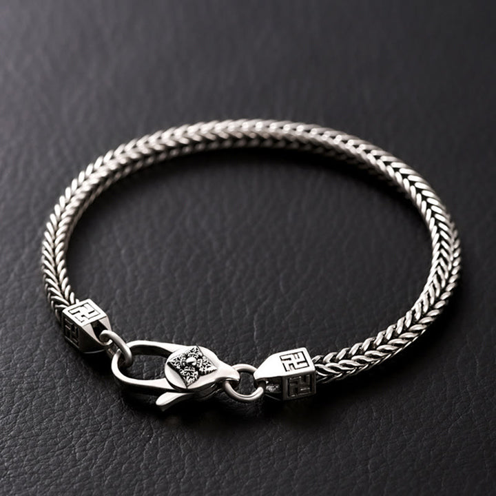Bracelet tibétain à double chaîne Dorje Vajra Swastika avec Buddha Stones