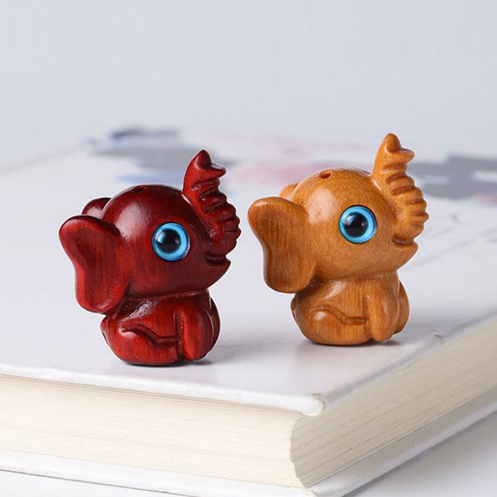 Buddha Stones Bois de santal Petite feuille Bois de santal rouge Bois de santal vert Mini éléphant porte-bonheur sculpté Décoration de protection - image 24