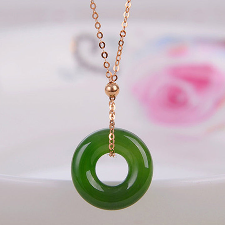 Collier pendentif de guérison en or 14 carats avec jade cyan rond
