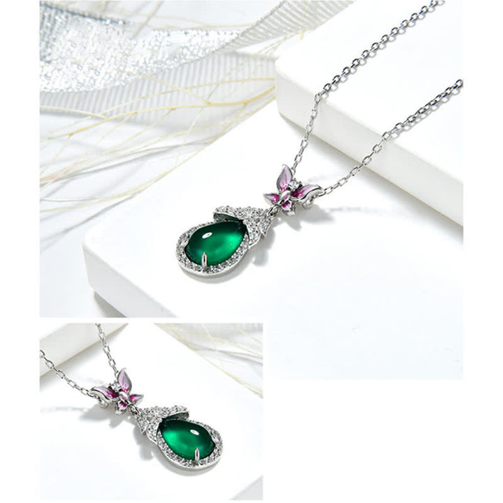 Collier pendentif courage en argent sterling 925 avec calcédoine verte et zircon papillon