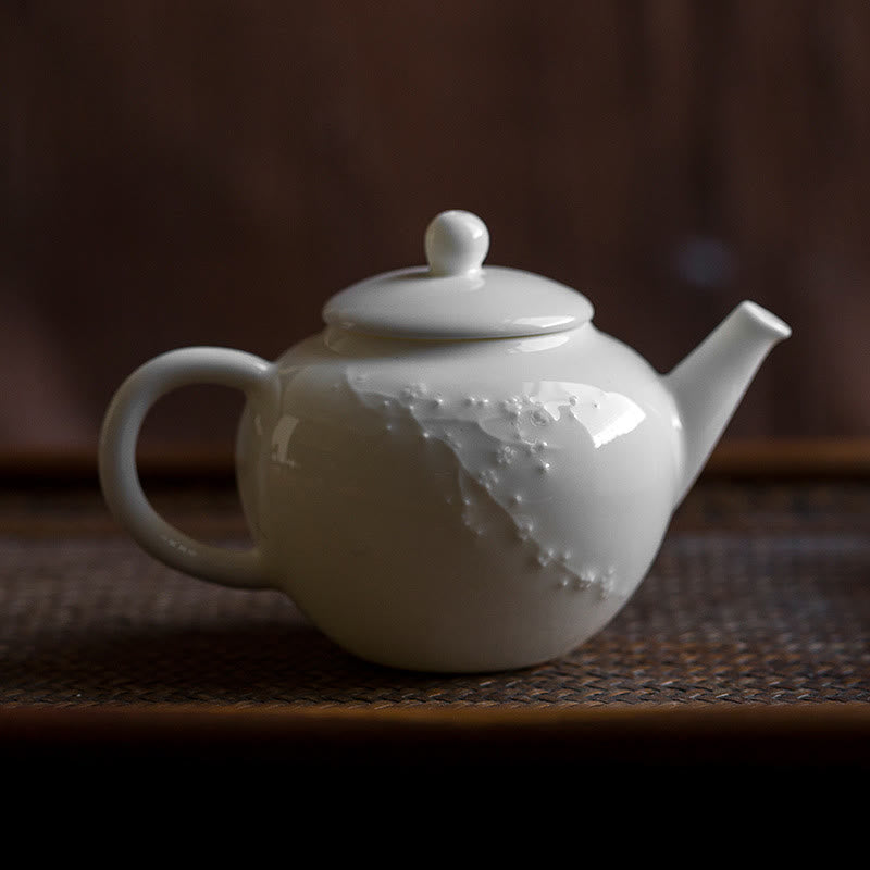 Théière en céramique à motif gravé en bambou et pin blanc