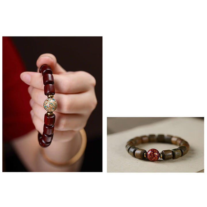 Bracelet de paix en Buddha Stones de bois de santal vert naturel et petites feuilles de bois de santal rouge laqué
