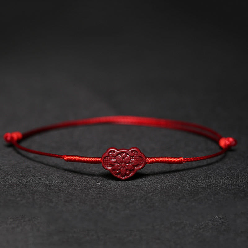 Bracelet tressé fait main en Buddha Stones avec fleur de prunier et trèfle à quatre feuilles PiXiu Lotus Koi Fish Cinabre Blessing