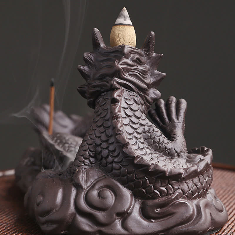 Brûleur d'encens de protection de fleur de dragon jouant à la balle
