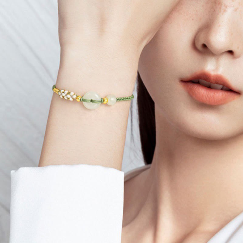 Bracelet tressé en jade Hetian Buddha Stones et boucle de paix porte-bonheur en fleur de pêcher