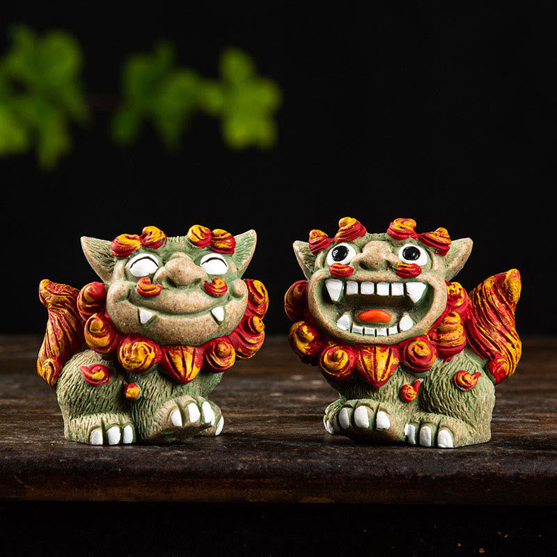 Buddha Stones Petite paire de chiens Fu Foo Lion Conjurer le mal Protection Décoration en résine pour la maison