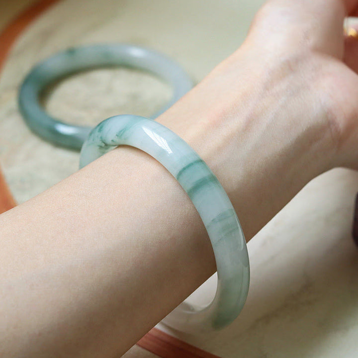 Bracelet jonc en jade naturel Buddha Stones pour la chance et la prospérité