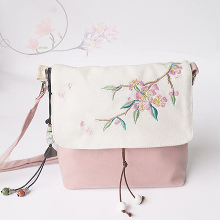 Sac à bandoulière en toile brodé à la main avec des Buddha Stones et des fleurs de prunier
