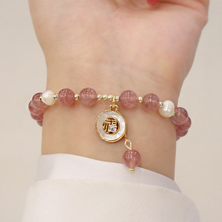 Bracelet de guérison à breloques en forme de queue de poisson avec Buddha Stones de quartz fraise et visage souriant d'élan