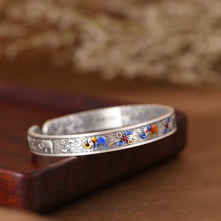 Bracelet manchette en argent sterling 999 avec Buddha Stones et éléphant