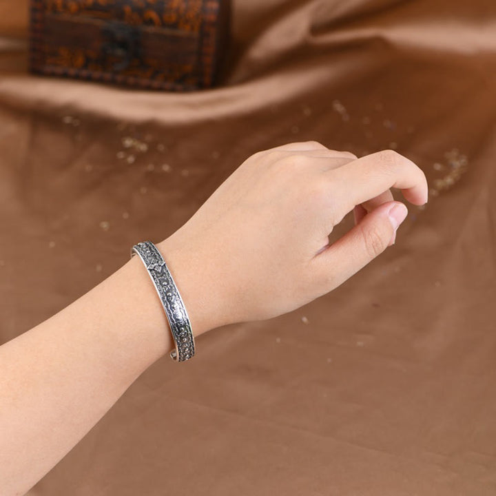 Bracelet manchette de sagesse gravé en argent sterling 925 Buddha Stones Om Mani Padme Hum Double Dorje