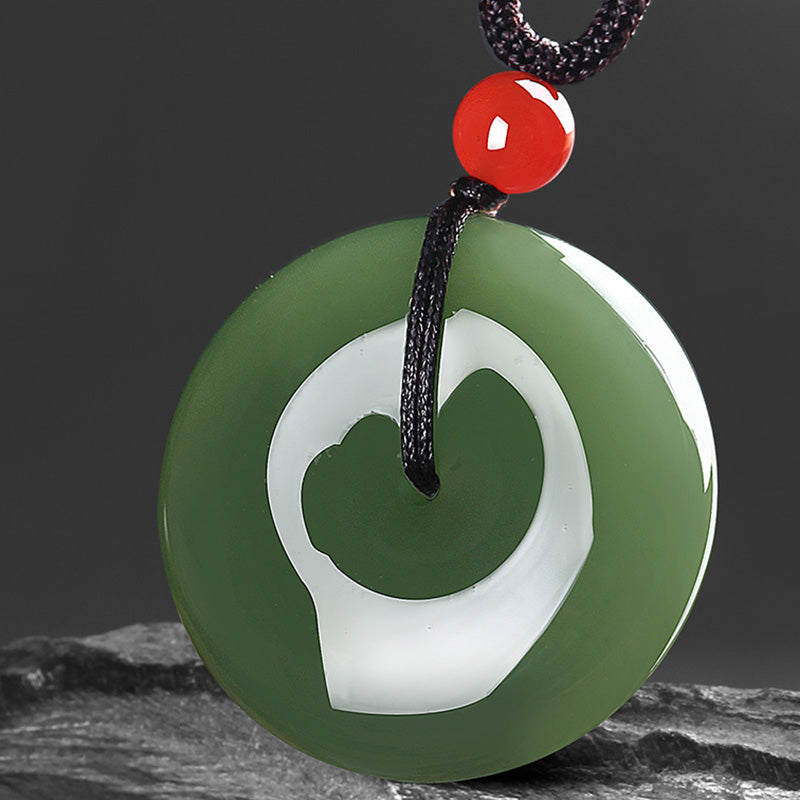 Collier avec pendentif en jade rond naturel et Buddha Stones, boucle de paix et de prospérité