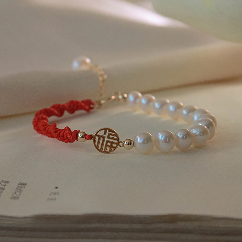 Bracelet tressé en fil rouge avec perles de protection et de chance plaquées or 14 carats
