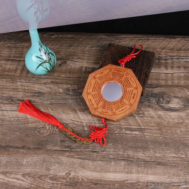 Carte Feng Shui Bagua Pièces de monnaie des cinq empereurs en bois de pêche Nœud chinois Carte énergétique d'équilibre Miroir - 20 x 2 cm - Miroir convexe - Carte Bagua et cinq pièces de monnaie impériales - image 1