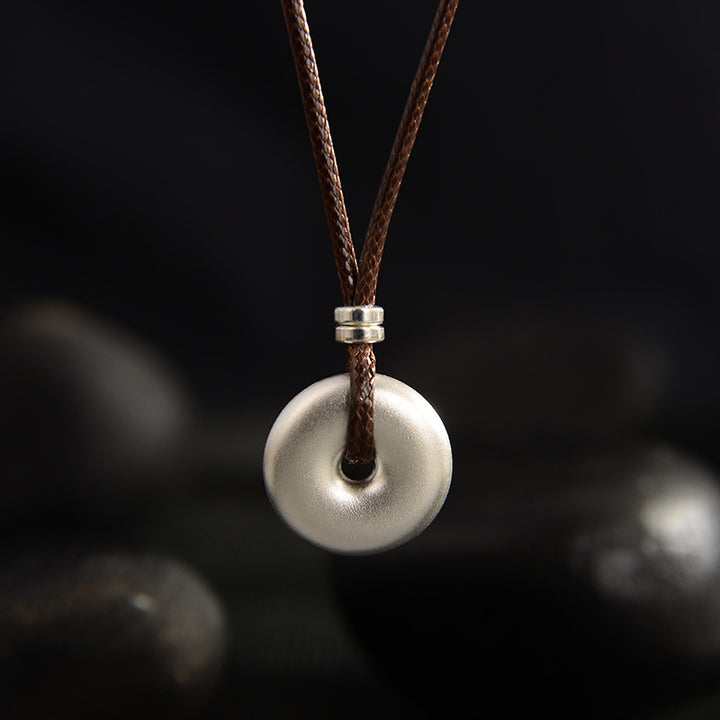 Collier avec pendentif rond en argent sterling 999 et Buddha Stones