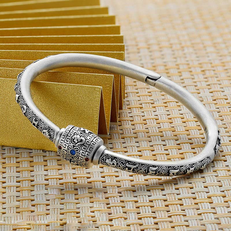 Bracelet de créativité gravé en argent sterling 990 Buddha Stones et nuages de bon augure tibétains Om Mani Padme Hum