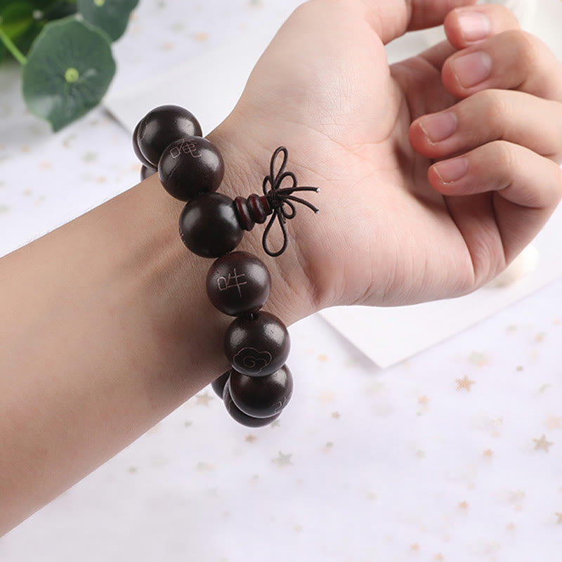 Bracelet de protection en argent sterling 925 avec petites feuilles incrustées de Buddha Stones en bois de santal rouge Om Mani Padme Hum et nuages de bon augure
