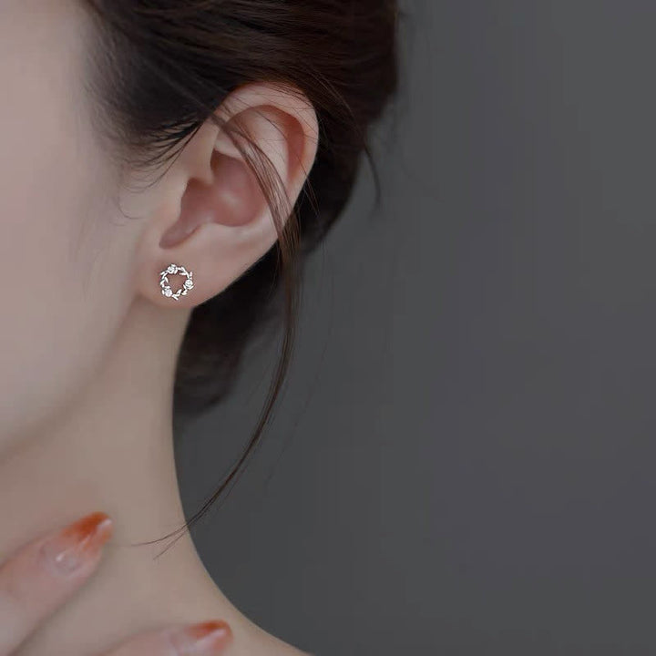 Buddha Stones et métal cuivré en forme de couronne minuscule avec fleurs de bénédiction