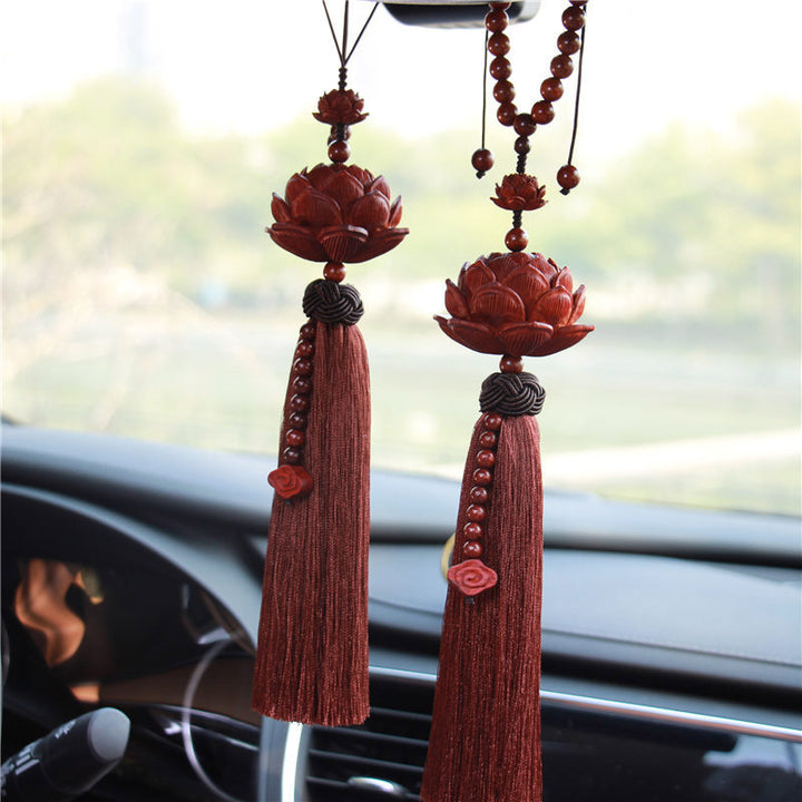 Buddha Stones tibétaines à petites feuilles en bois de santal rouge, lotus, protection de la chance, décoration à pompon - image 0