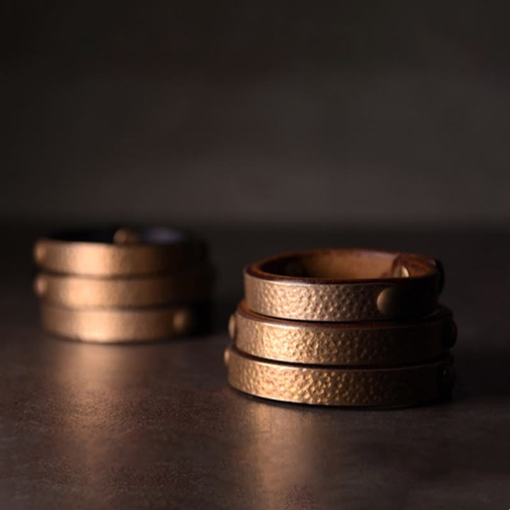 Bracelet de richesse en cuir et cuivre avec Buddha Stones vintage fait à la main
