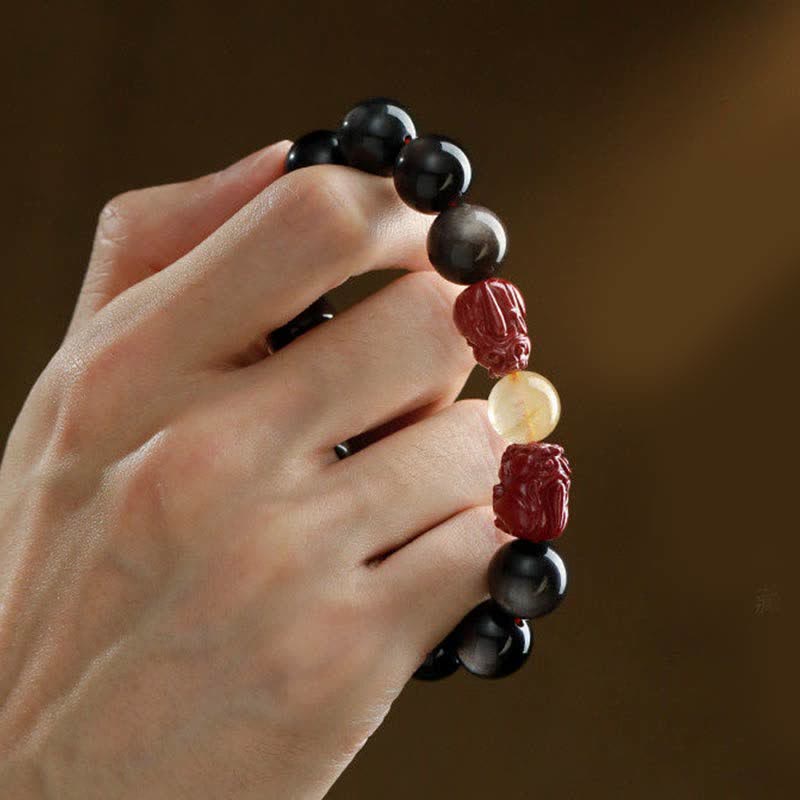 Bracelet de protection en Buddha Stones dorée et brillante PiXiu Cinabre Om Mani Padme Hum