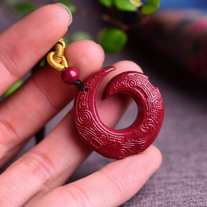 Collier pendentif en cinabre naturel avec pendentif de bénédiction en Buddha Stones pour améliorer la chance