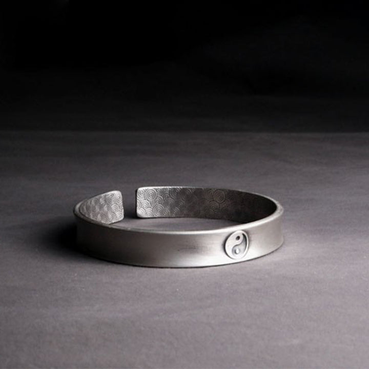 Bracelet d'équilibre et d'harmonie en argent sterling 999 Buddha Stones et nuages auspicieux Yin Yang
