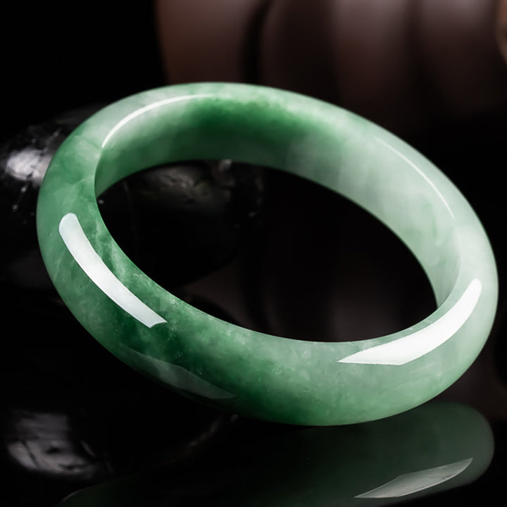 Bracelet jonc en jade naturel Buddha Stones et porte-bonheur