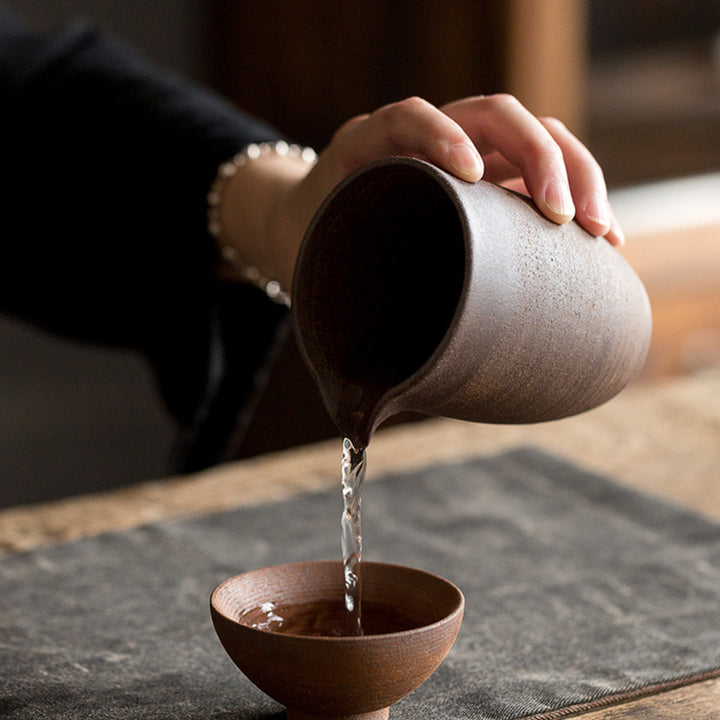 Tasse à thé Kung Fu en céramique marron rétro faite à la main avec Buddha Stones