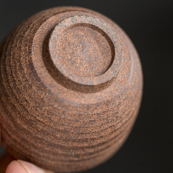 Tasse à thé Kung Fu en céramique marron rétro faite à la main avec Buddha Stones