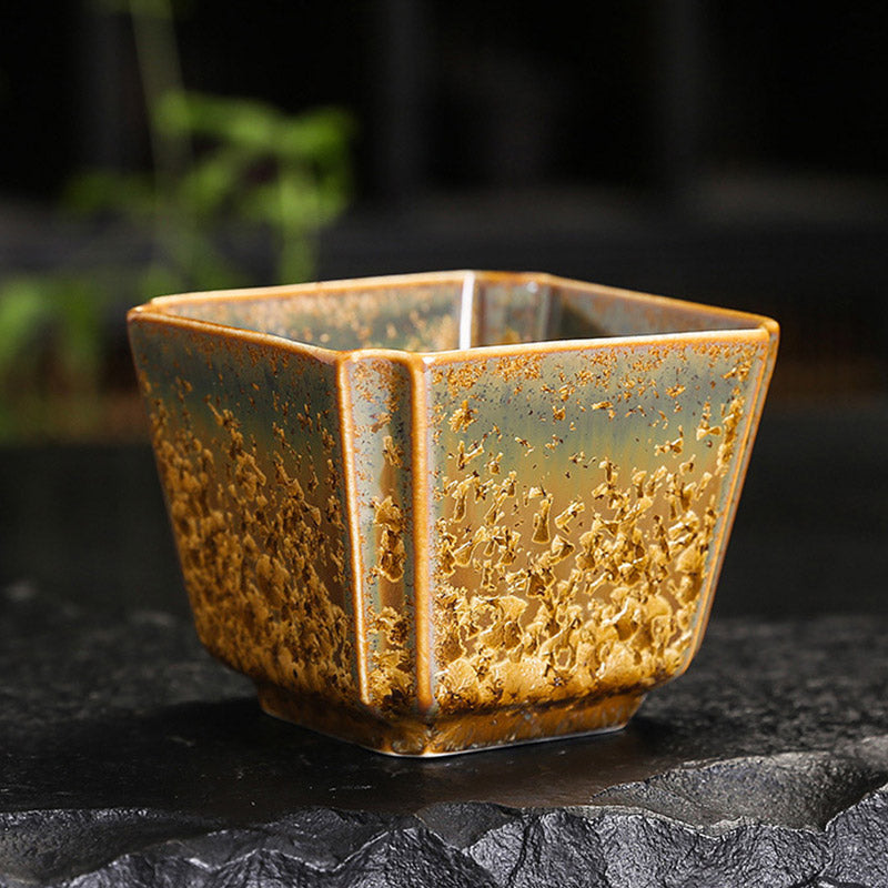 Tasse à thé en céramique marron colorée Buddha Stones