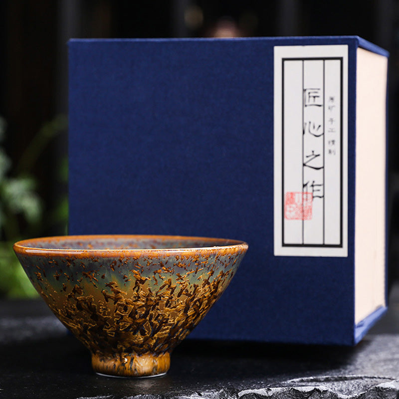 Tasse à thé en céramique marron colorée Buddha Stones