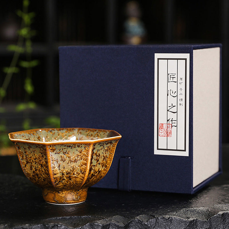 Tasse à thé en céramique marron colorée Buddha Stones