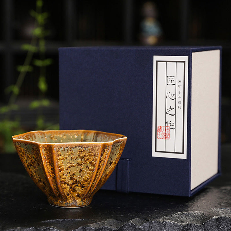 Tasse à thé en céramique marron colorée Buddha Stones