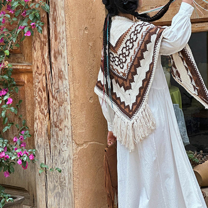 Écharpe de voyage confortable d'hiver à pompons rayés marron et beige en Buddha Stones - image 11