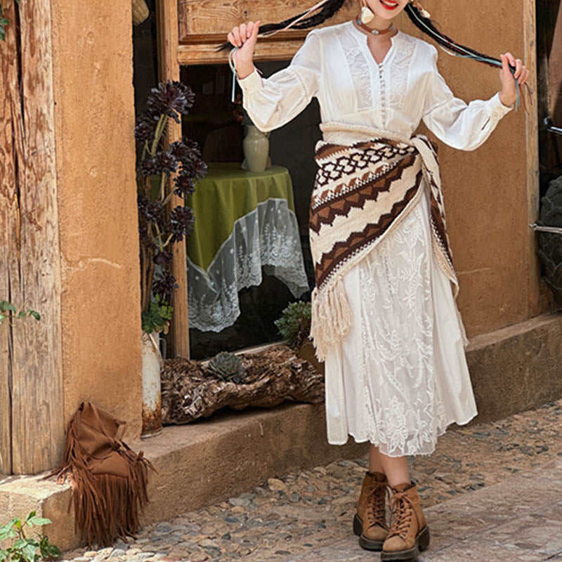 Écharpe de voyage confortable d'hiver à pompons rayés marron et beige en Buddha Stones - image 7