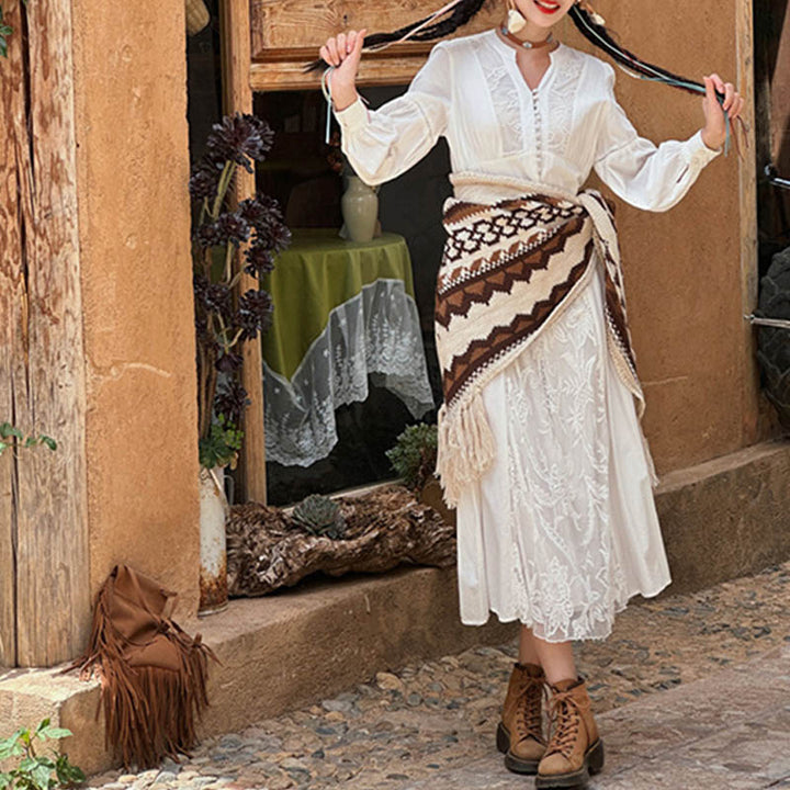 Écharpe de voyage confortable d'hiver à pompons rayés marron et beige en Buddha Stones - image 7