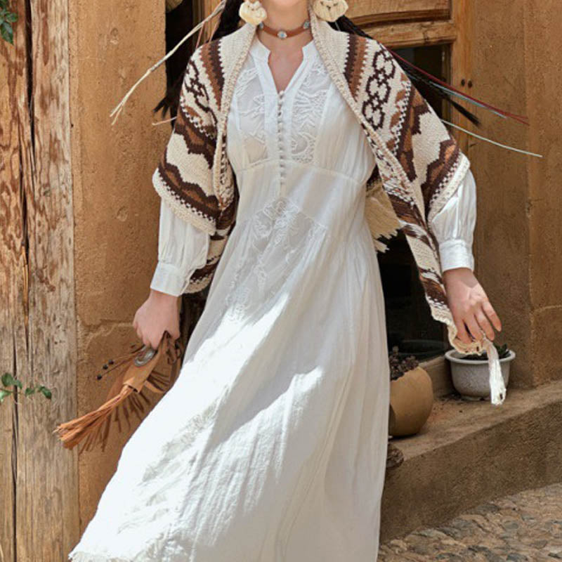 Écharpe de voyage confortable d'hiver à pompons rayés marron et beige en Buddha Stones