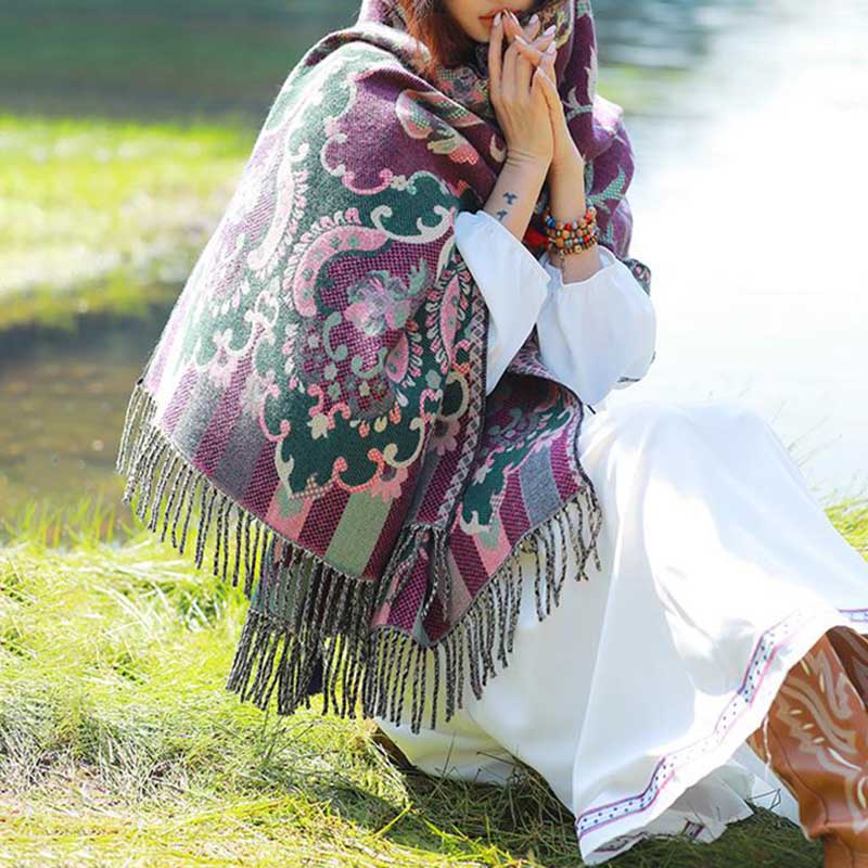 Écharpe de voyage confortable avec pompon et Buddha Stones, fleurs, feuilles, branches - image 18
