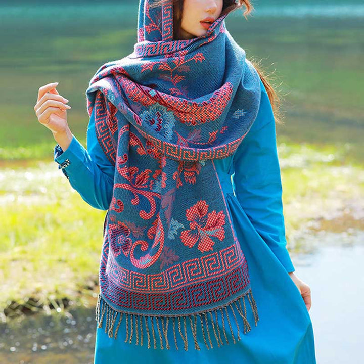 Écharpe de voyage confortable avec motif de fleurs et feuilles tibétaines et Buddha Stones - Bleu - image 9