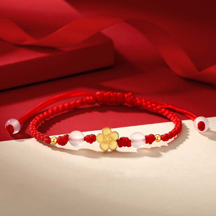 Bracelet en corde rouge porte-bonheur en argent sterling 925 fait main avec perles de calcédoine Sakura et fleur de pêcher et cerisier de Buddha Stones