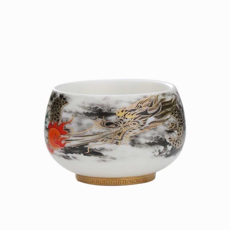Tasse à thé en céramique blanche en porcelaine avec motif de pierres de Buddha Stones et de dragon jouant avec des perles, tasse à thé Kung Fu 160 ml